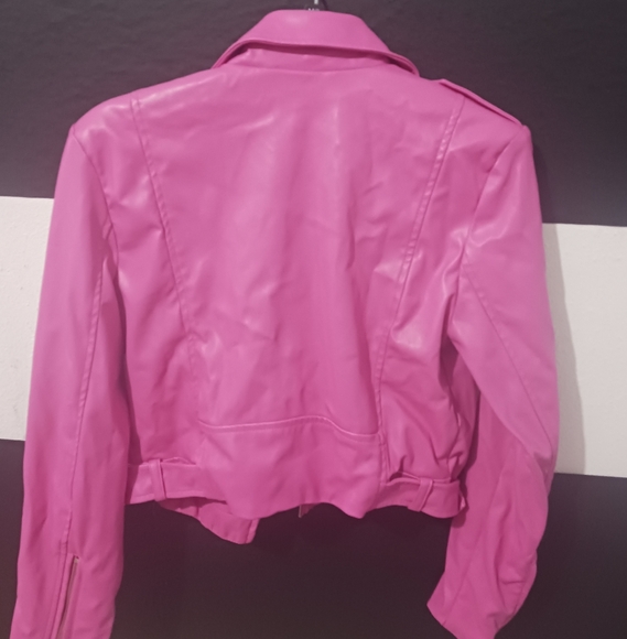 Women Pink Barbie style biker faux leather jacket - Picture 9 of 16